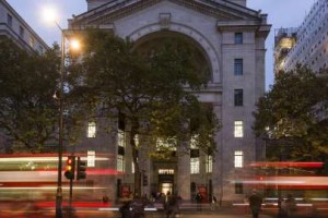 LONDON KING'S COLLEGE